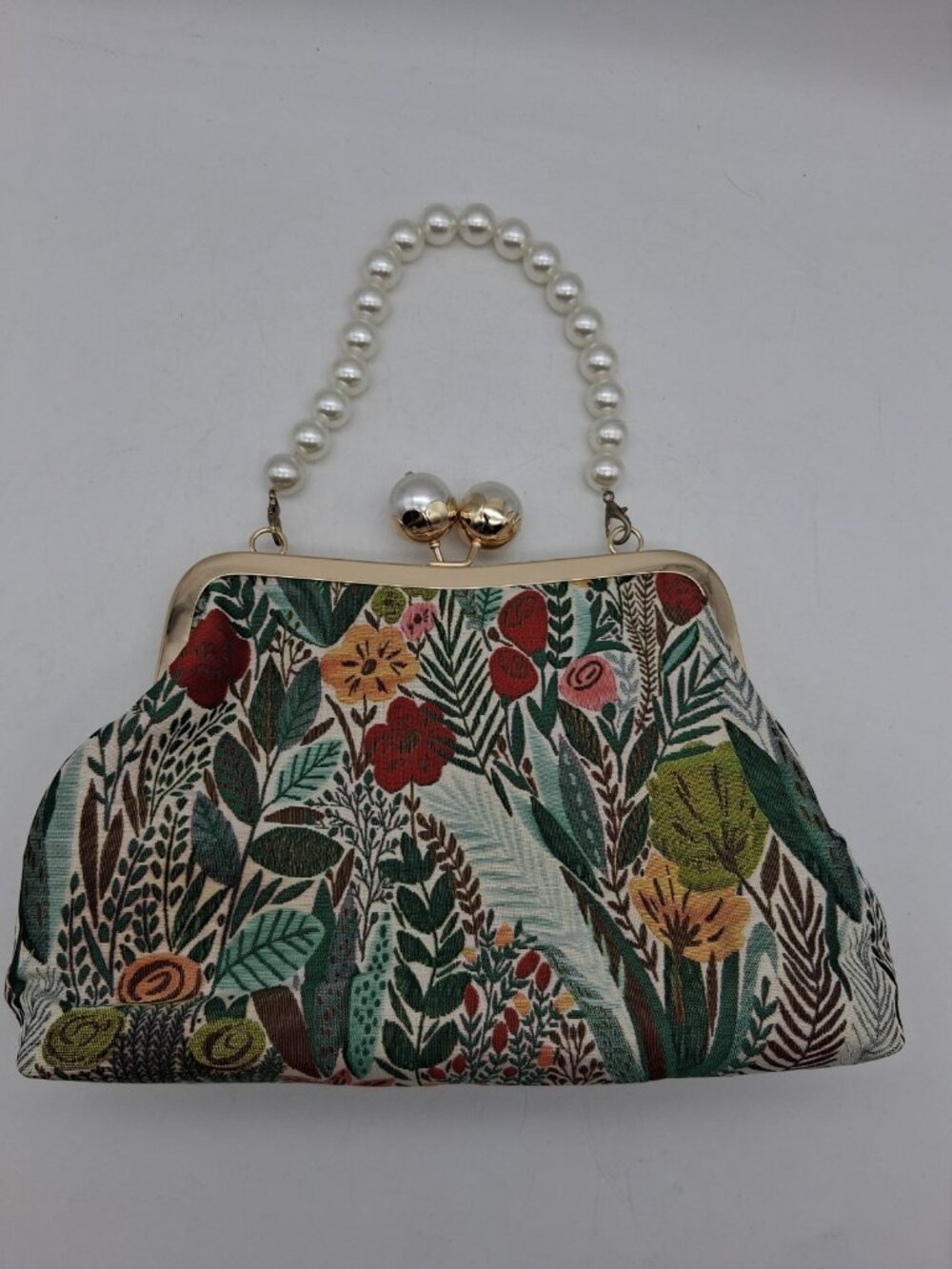 Floral Tapestry Beaded Handle w/Kiss Lock Purse Handbag